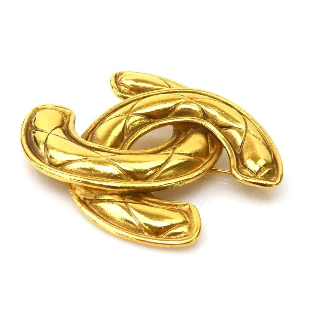 CHANEL Authentic Gold Logo Brooch - Picture 3 of 5